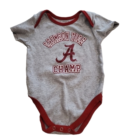 Gen 2 Other - Gen 2 Bodysuit University of Alabama 18 months Gray Red Snap Crotch Short Sleeve